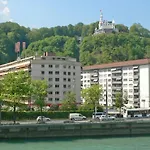 Apartment Bhms City Campus By Interhome